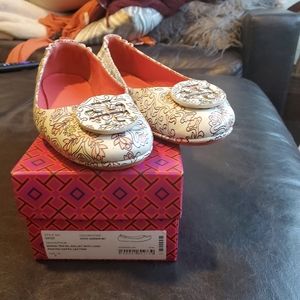 Tory Burch Minnie Travel Ballet, Hicks Garden 9